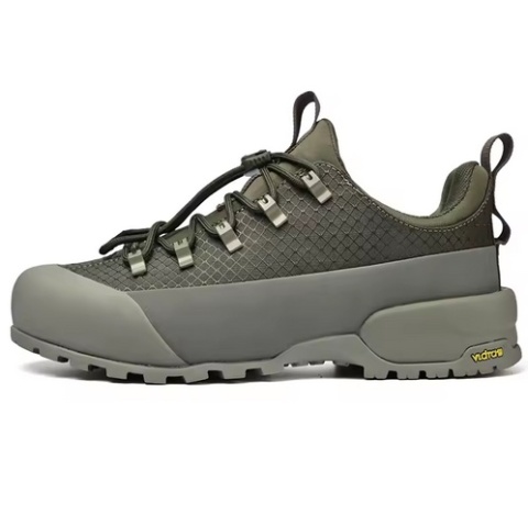 Modne buty Vibram turystyczne na codzień 37- 45 Modne buty Vibram turystyczne na codzień 37- 45